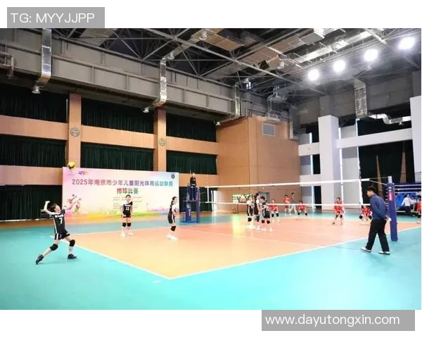 南京排球队在全国排球节奏排行榜中荣获第六名展现出强劲实力与团队合作精神
