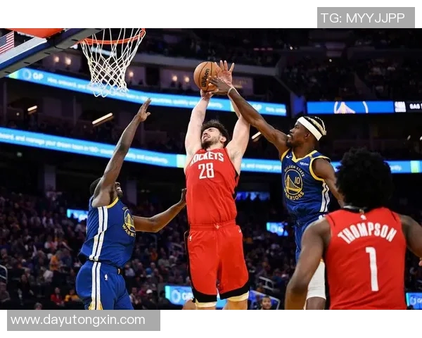 勇士与火箭对决小分分析揭示比赛胜负关键因素与球员表现 勇士与火箭对决小分分析揭示比赛胜负关键因素与球员表现