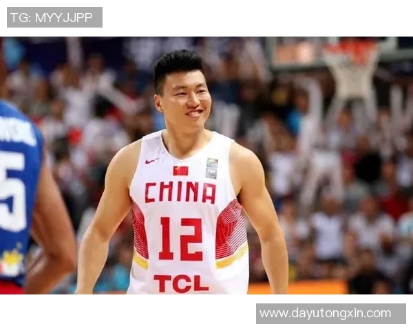 李根：从篮球场上的拼搏者到生活中的坚韧者的成长故事