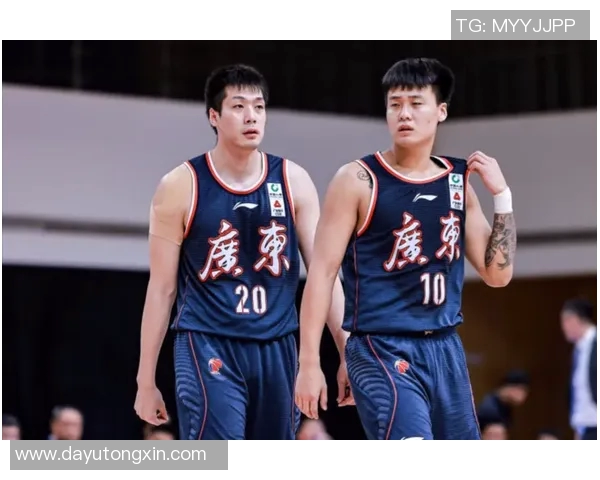 纳萨夫与武体育激战正酣谁能在这场较量中笑到最后 纳萨夫与武体育激战正酣谁能在这场较量中笑到最后