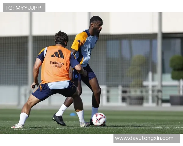 西班牙联合与特木科的精彩对决揭示足球战术的魅力与激情 西班牙联合与特木科的精彩对决揭示足球战术的魅力与激情