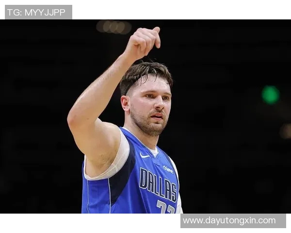 东契奇狂砍73分刷新现役得分纪录独行侠力克太阳终结其11连胜辉煌