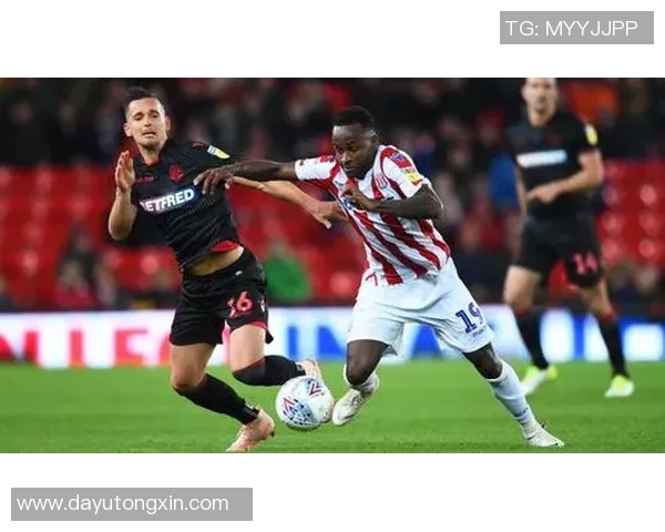 努涅斯的崛起与挑战:从新星到顶级前锋的奋斗历程解析 努涅斯的崛起与挑战:从新星到顶级前锋的奋斗历程解析