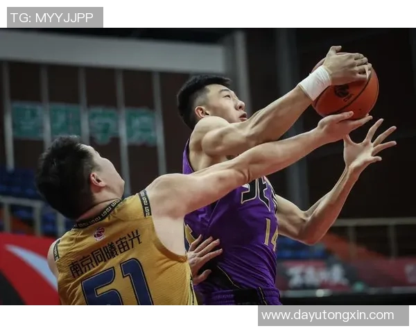 王少杰的奋斗历程与人生哲学探讨如何在逆境中成长与成功