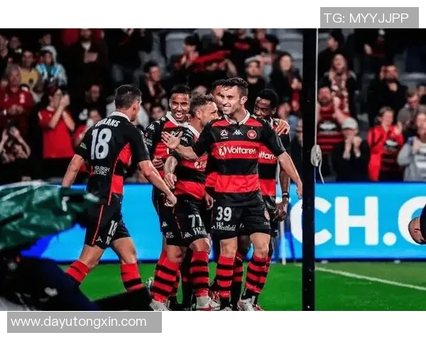 西悉尼与墨尔本城对决分析及战术解析探讨 西悉尼与墨尔本城对决分析及战术解析探讨