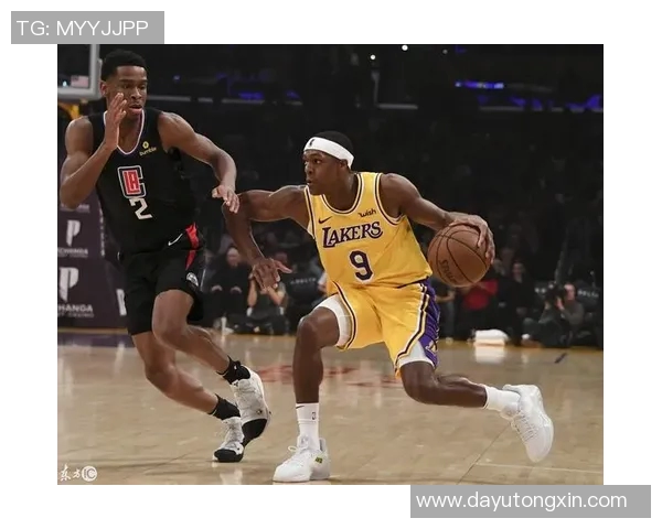 2017年湖人队与快船队精彩对决回顾与分析 2017年湖人队与快船队精彩对决回顾与分析