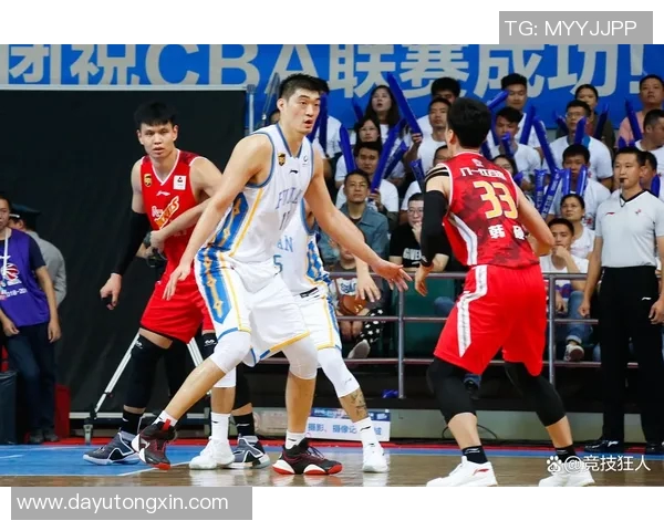 CBA精彩对决北京首钢与北控篮球队的巅峰对抗赛回顾 CBA精彩对决北京首钢与北控篮球队的巅峰对抗赛回顾